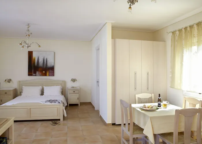 Mediterranean ホテル